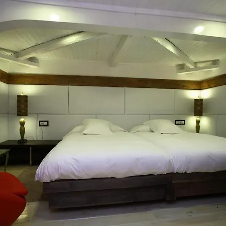 Hotel Boutique Palacio De La Serna Ballesteros De Calatrava Room photo