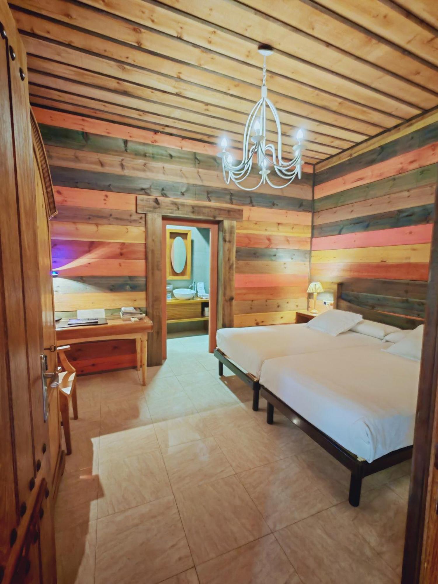 Boutique Palacio De La Serna 4*